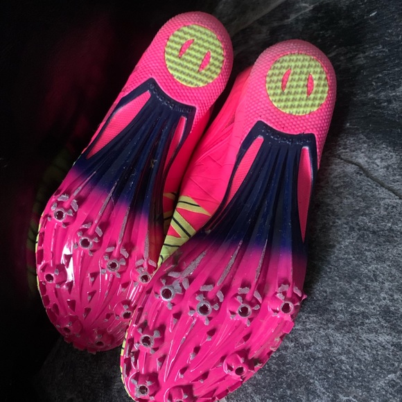 New Balance Running Shoes - Picture 3 of 3